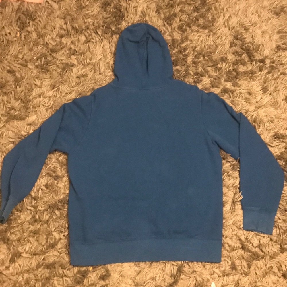 Sweatshirt - Picture 2 of 2